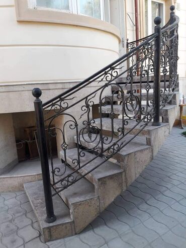 Обшивка лестниц: Ворота, Решетки для окон, Перила, Лестницы и многое другое — 16