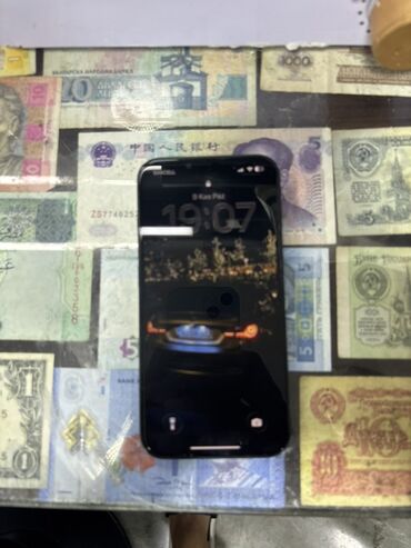 Apple iPhone: IPhone 13, 128 GB, Qara, Face ID — 2