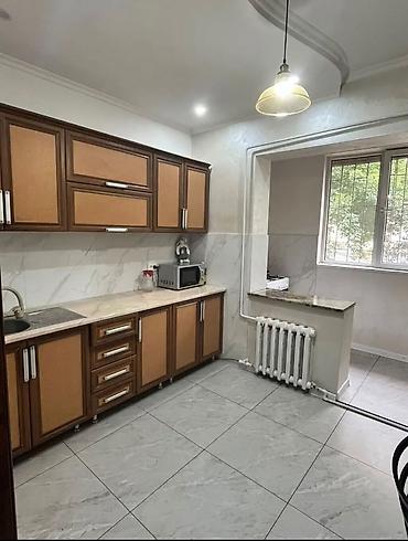 Продажа квартир: 2 комнаты, 50 м², Учкун мкр 105 серия, 1 этаж, Косметический ремонт — 1