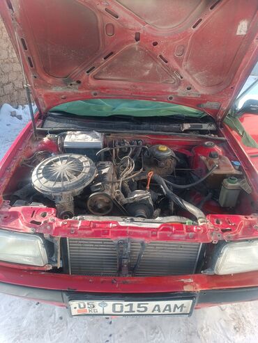 Audi: Audi 100: 1992 г., 2 л, Механика, Бензин, Седан — 10