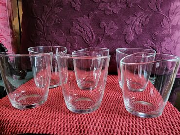 Čaše: Case nove lep,oblik Italija Sanpelegrino univerzalne. Komada. 6 na lalafo.rs — 7 Čaše: Case nove lep,oblik Italija Sanpelegrino univerzalne. Komada. 6 — 7