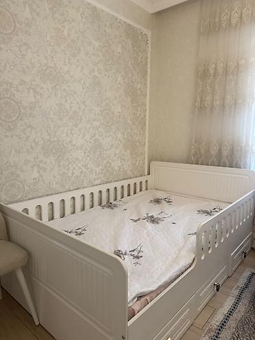 Digər mebel: Gun1Usaq kravati cox baha alinib satilir 350azn bine Gunel1 — 1