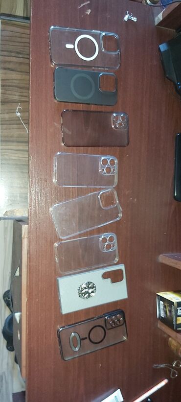Ayfon ve Samsung kamborali biri 1 azn