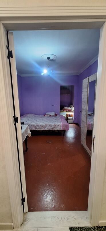 Həyət evləri və villaların satışı: Həyət evi 4 otağ zal və mətbəx ev Sabunçuda yerləşir 155 nöm Məktəbin -da lalafo.az — 13 Həyət evləri və villaların satışı: Həyət evi 4 otağ zal və mətbəx ev Sabunçuda yerləşir 155 nöm Məktəbin — 13