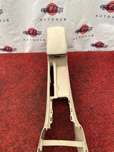 Коробки передач: Подлокотник Toyota Alex 1ZZ-FE 2005 (б/у)