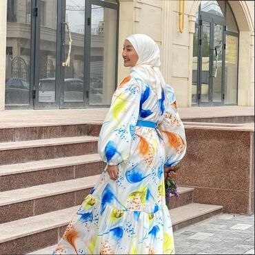 платье для мусульманок: Кече көйнөгү, Узун модель, Жеңдери менен