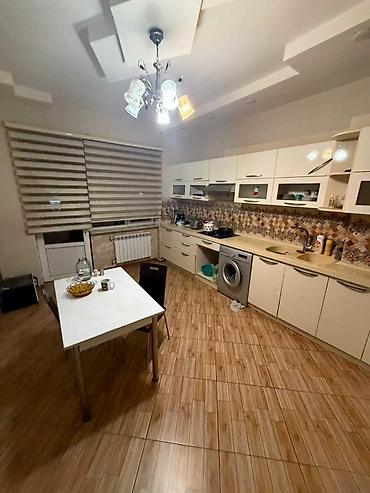 kıraye evler: İcarəyə verilir 3 otaqlı yeni tikili 100 m², 8 Noyabr m. 1 100 AZN/ay — 4