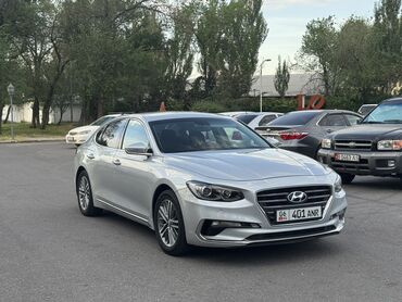 продаю грузовую гигант: Hyundai Grandeur: 2018 г., 3 л, Автомат, Газ, Седан