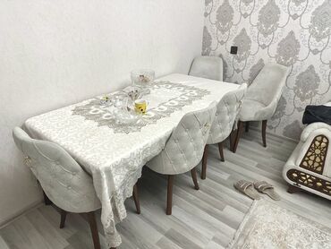 продаю айфон 6: Qonaq otağı üçün, İşlənmiş, Açılan, 6 stul