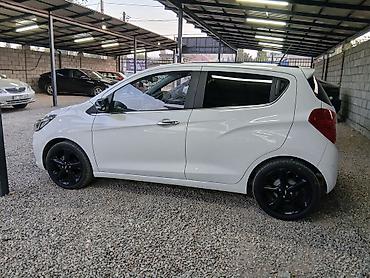 спарк 2: Chevrolet Spark: 2021 г., 1 л, Автомат, Бензин, Хэтчбэк — 4