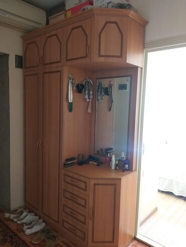 Matraslar: Endirim olundu tecili satılır 100 manata satılır.Ela veziyyetde.Ölçü