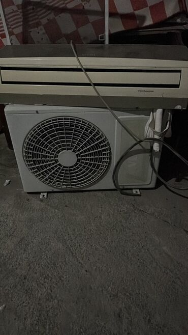 Tulumlar: Salam hisense kandisaneri əladı 45kv real alıcıynan razılaşmaq olat