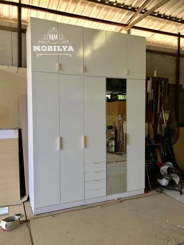 Sifarişlə dolablar: Düz dolab, Qonaq otağı üçün, Dəhliz üçün, Yataq otağı üçün, Qarderob, Açılan, Korpuslu — 10