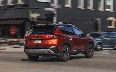 Стекла и комплектующие: Стекло Заднее Nissan, 2022 г., Б/у, Оригинал — 14