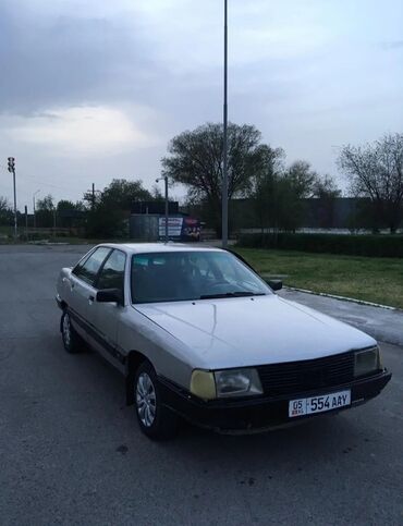 голы купе: Audi 100: 1988 г., 2.3 л, Механика, Бензин, Седан