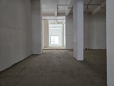 əmircan qəsəbəsi: Satılır obyekt 1 350 m², Şah İsmayıl Xətai m. 6 750 000 AZN 1 350 m² — 8