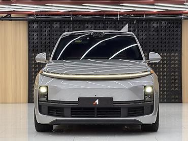 Lixiang: Lixiang L9: 2023 г., 1.5 л, Автомат, Электромобиль, Кроссовер — 1