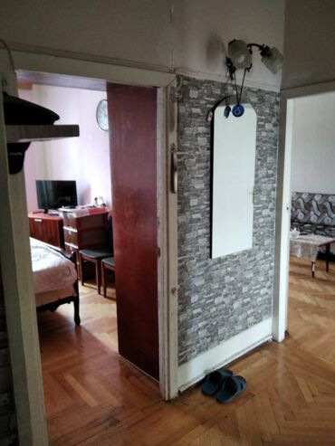 Köhnə tikili: Bakı, 3 otaqlı, Köhnə tikili, m. Xalqlar Dostluğu, 80 kv. m -da lalafo.az — 10 Köhnə tikili: Bakı, 3 otaqlı, Köhnə tikili, m. Xalqlar Dostluğu, 80 kv. m — 10