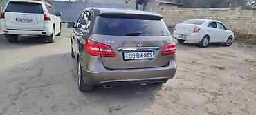 Mercedes-Benz: Maşın ideal veziyetdedır hecbır problemi yoxdur salonu umumı derınden — 5
