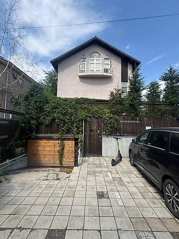 🤝Продается гостиница 💎Локация :Орозбекова/Куренкеева Площадь 819,6