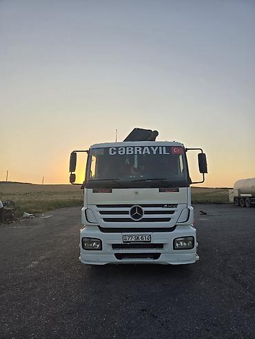 manipulyator nədir: Mercedes-Benz Axor kran-manipulyatorlu bortlu yük maşını 6 tonluq kran — 1