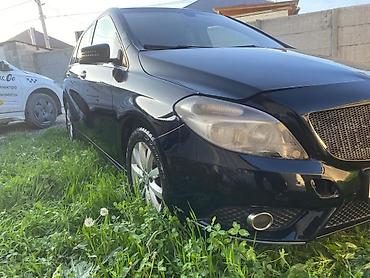 Mercedes-Benz: Mercedes-Benz B-Class: 2012 г., 1.6 л, Вариатор, Бензин, Хэтчбэк — 3