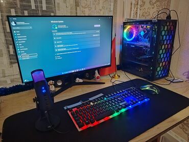 Masaüstü kompüterlər və iş stansiyaları: Salam, Oyun kompüteri axtaranlar üçün əla fürsətdi. Kompüter ideal — 4