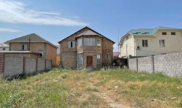 Продажа домов: Дом, 206 м², 4 комнаты, Агентство недвижимости, Требуется ремонт