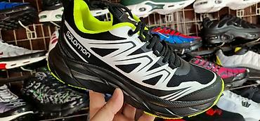 vltn patike: Salomon lagane patike od 41 do 46 za samo 4000 din. Pb — 2