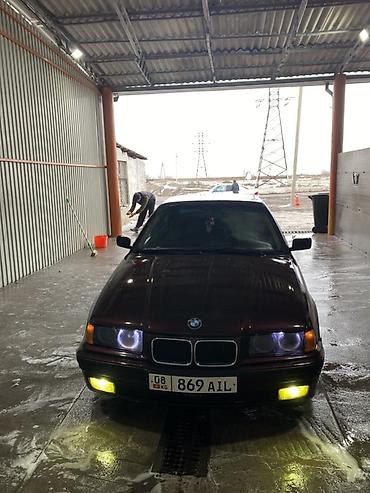 BMW: BMW 3 series: 1991 г., 1.8 л, Механика, Седан — 1