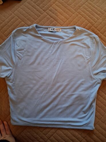 Futbolka və maykalar: Butun croplar 3 azn tek tek satılmır 🫶 - Açıq çəhrayı qısa top — 3