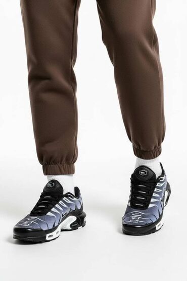 Patike: Patike, veličina - 46 na lalafo.rs — 1 Patike: Patike, veličina - 46 — 1