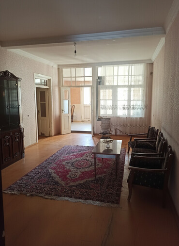 Həyət evləri və villaların satışı: 4 otaqlı, 100 kv. m, Kredit yoxdur, Orta təmir -da lalafo.az — 1 Həyət evləri və villaların satışı: 4 otaqlı, 100 kv. m, Kredit yoxdur, Orta təmir — 1