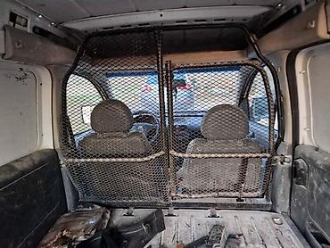 retrovizor: PREGRADA TOVARNOG PROSTORA ZA OPEL COMBO | Svi delovi za Opel vozila — 1