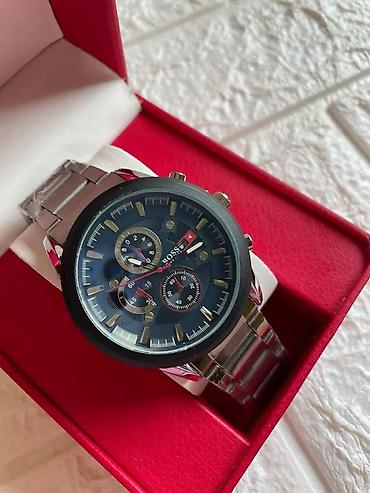 Ručni satovi: Cena:3.400 (Bez kutije)
Cena:3.800 (Sa kutijom)
💋 — 3