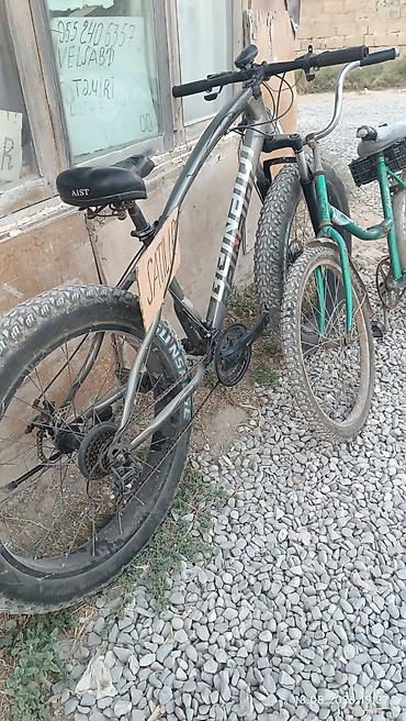 qalin tekerli velosiped: Fatbike tipli dağ velosipedi – GENIDI (gövdədə “GENIDI” yazısı — 1