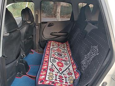 Honda: Honda Fit: 2002 г., Хэтчбэк — 2