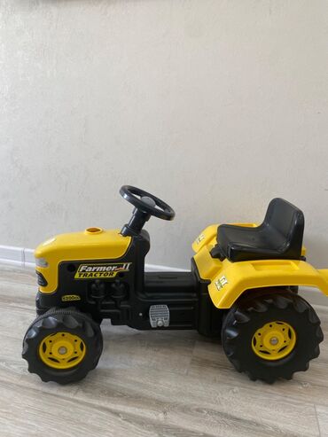 ucuz 06 masinlar: Tractor pedallı yaxşı vəziyyətdə