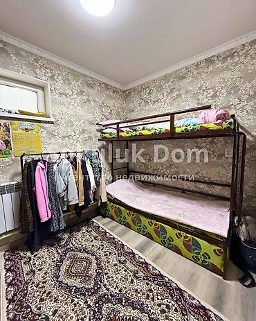 the level: 🏠Продается дом в с. Сокулук 🟡 Комнаты: 3 🟡 Участок: 4 соток (по факту — 6
