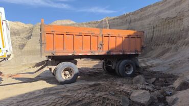 разбор экскаватора: Прицеп, Special trailer, Самосвал, от 12 т, Б/у at lalafo.kg разбор экскаватора: Прицеп, Special trailer, Самосвал, от 12 т, Б/у