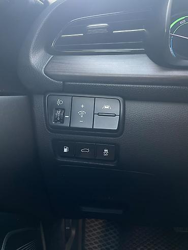 sprinter 4 4: Kia K7: 2020 г., 2.4 л, Автомат, Гибрид, Седан — 7