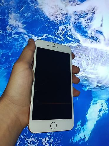 iphone 8 pilus: IPhone 8 Plus, Qızılı, Barmaq izi — 2