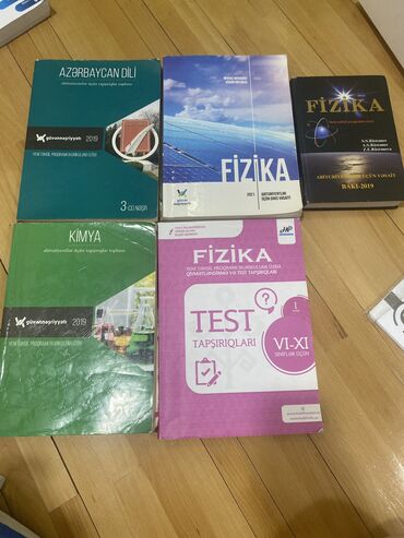 5 ci sinif rus dili kitabi oxu: Biri 2 manatdan .Tibb tələbəsinin kitabları olub.Qayda kitablarında