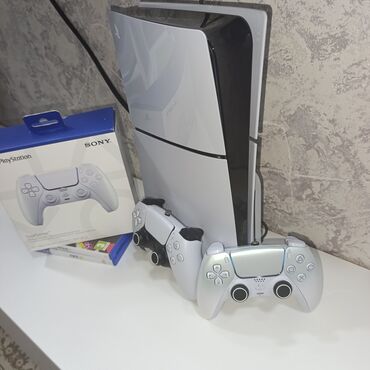 playstation 5 diskleri: Ps5 slim 1TB - təcili satılır. 3ay əvvəl 1100azn alınıb nöqtə cızığı
