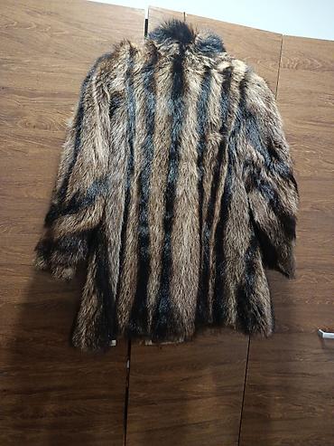 cipele 30: Bunda od krzna rakuna– smeđa sa tamnim prugama - Model: ženska bunda — 6