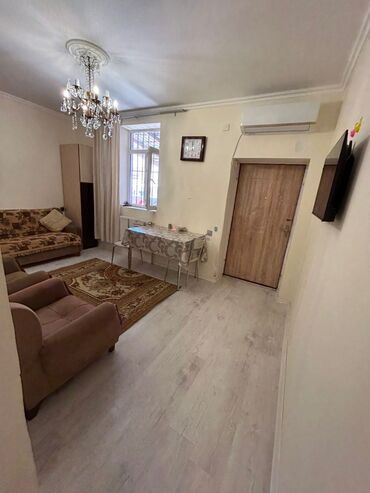 Həyət evləri və villaların satışı: Ramana qəs. 2 otaqlı, 70 kv. m, Kredit yoxdur — 12