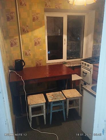 в районе политех: Сдаётся комната в квартире. - Просторная комната с большим окном и — 2