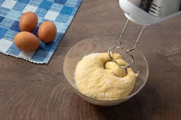 Blenderi, mikseri: Tehnički detalji Opšte Vrsta aparata Mikser sa postoljem Materijal — 10