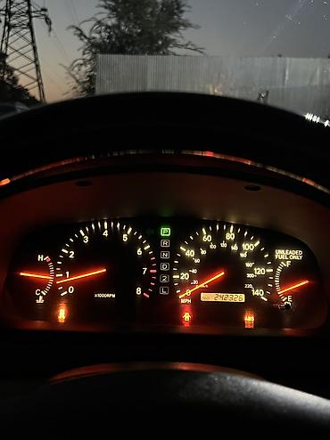 lexus sedan: Lexus ES: 1997 г., 3 л, Автомат, Бензин, Седан — 4