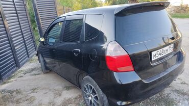 домкраты на авто: Honda Fit: 2005 г., 1.3 л, Автомат, Газ, Хетчбек